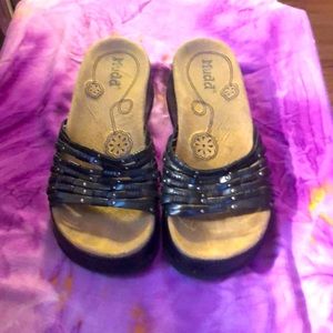 Y2k vintage Mudd Sandals